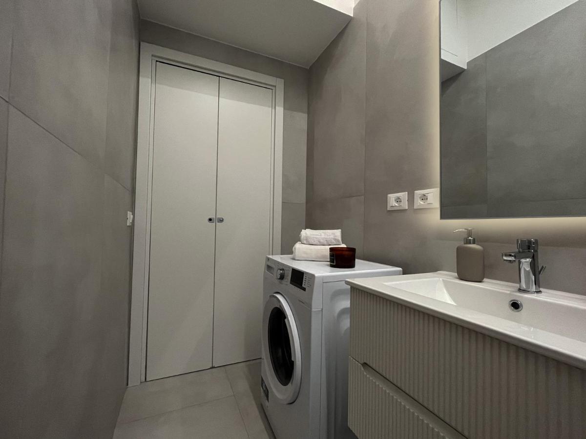 Duomo 15 Minuti - Led House Apartamento *