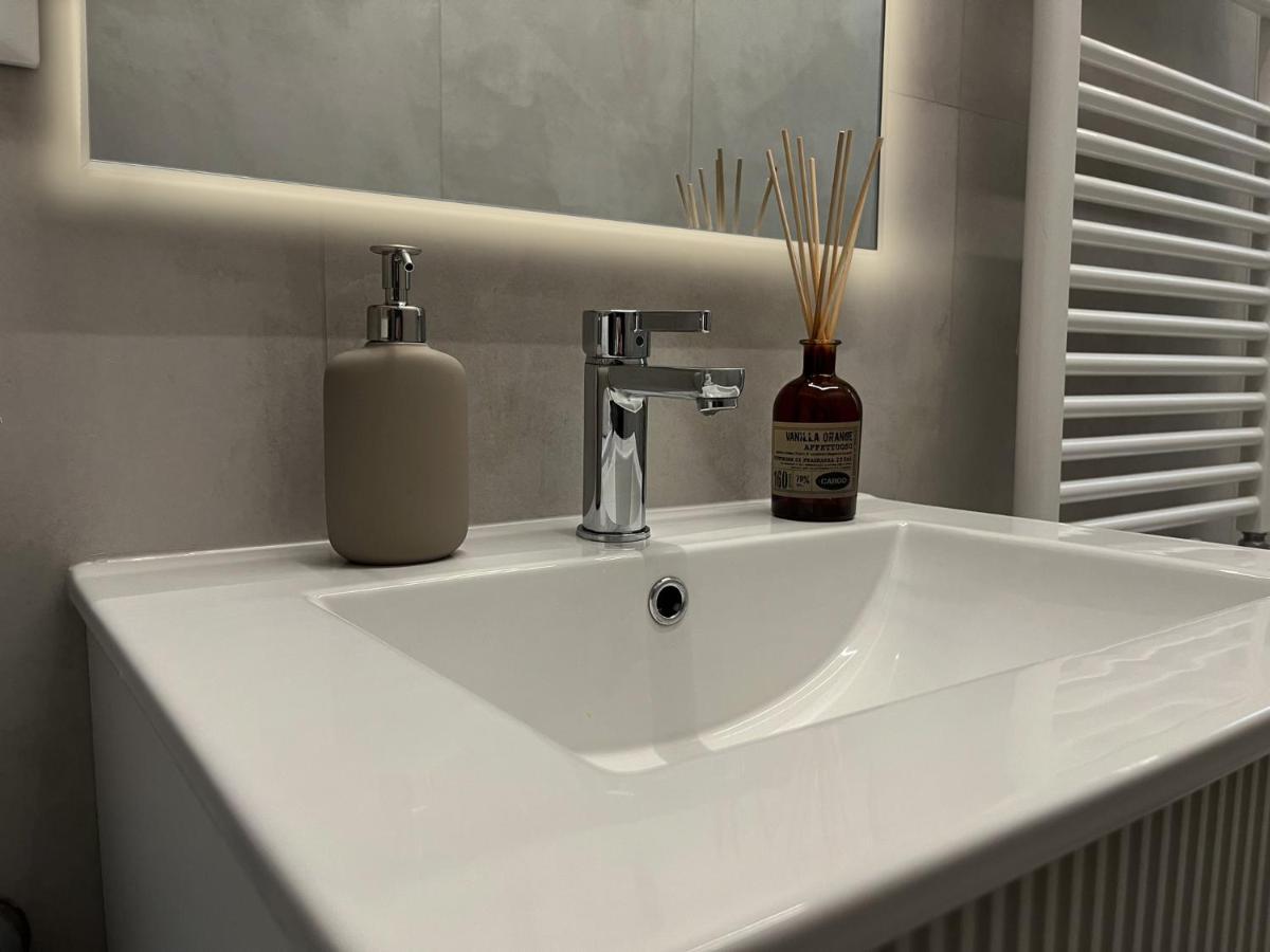 Apartamento Duomo 15 Minuti - Led House Milán